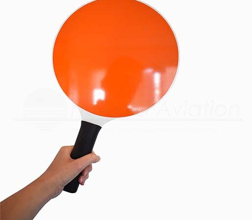 Marshalling Bats oranje holding hand